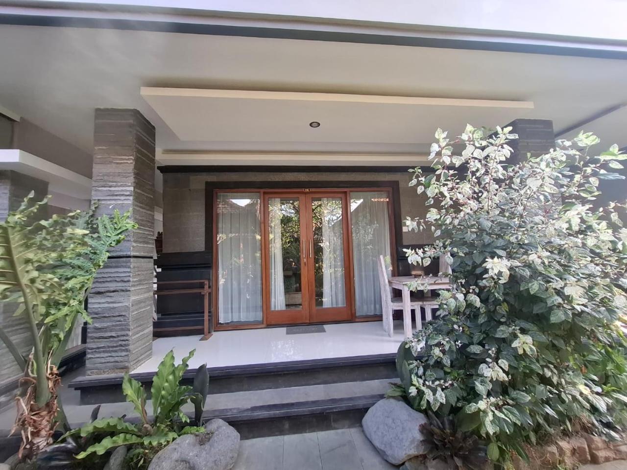Отель Nang Ade House Убуд Экстерьер фото