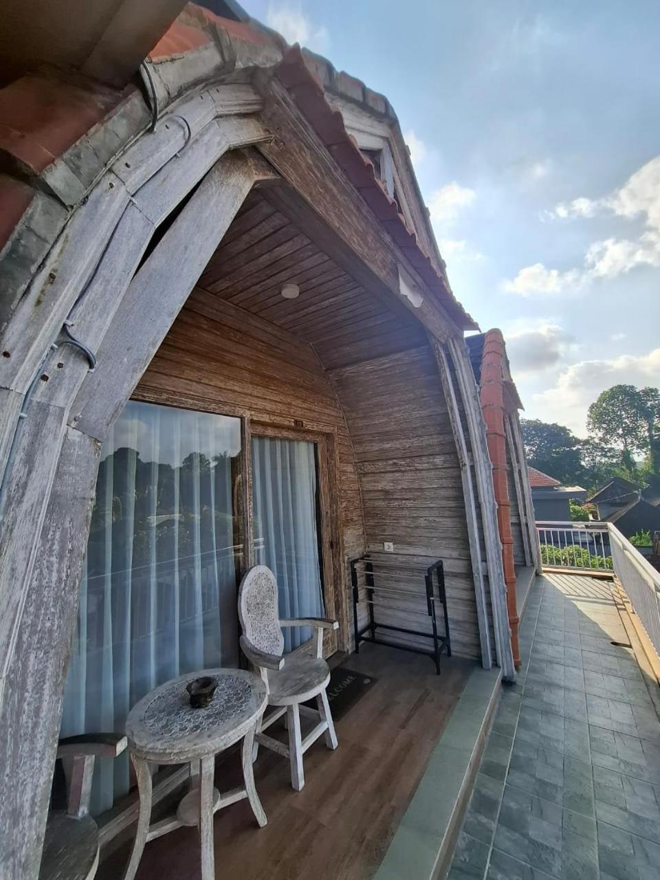 Отель Nang Ade House Убуд Экстерьер фото
